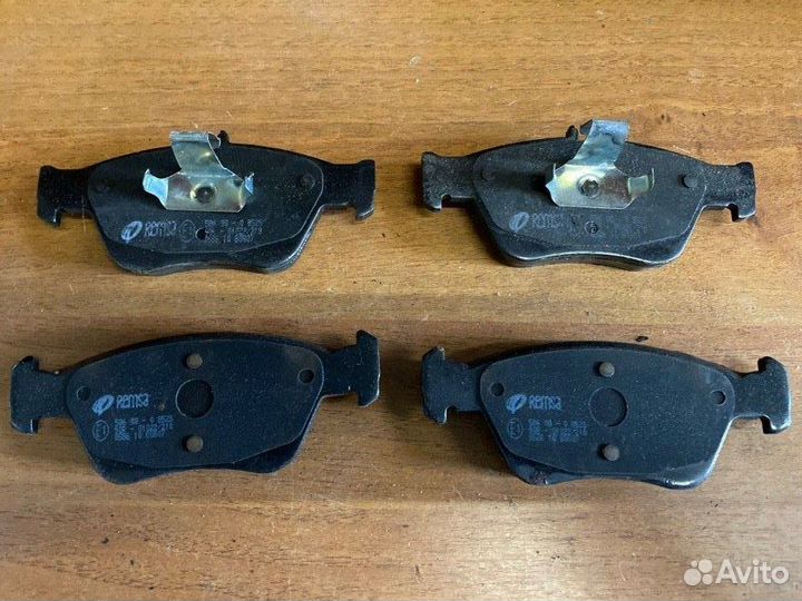 Колодки дисковые передние Mercedes-Benz C-Class