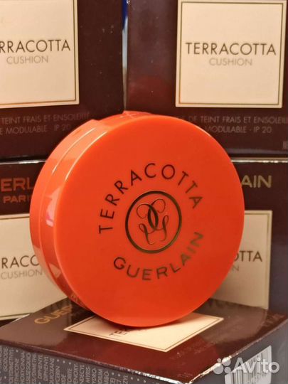 Guerlain Terracotta. Бронзирующий флюид для лица