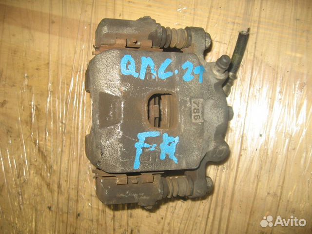 Суппорт перед право toyota QNC21 bB '05-'16 (246 *