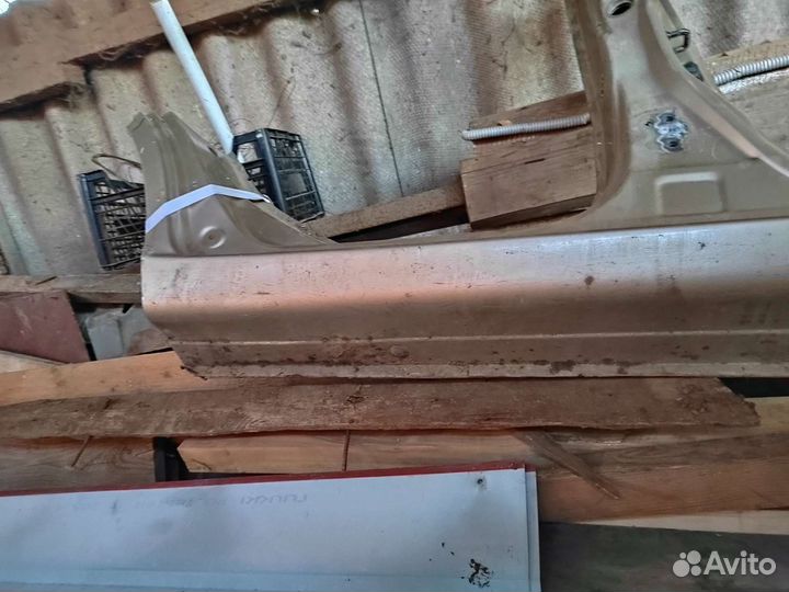 Порог на hyundai accent правый