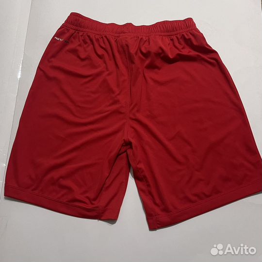 Шорты Liverpool