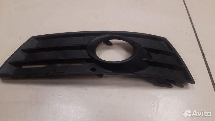 Накладка птф левая Volkswagen Passat