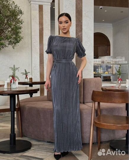 Платье женское