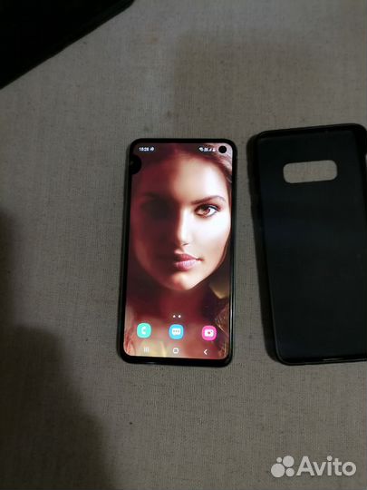 Samsung galaxy s10e