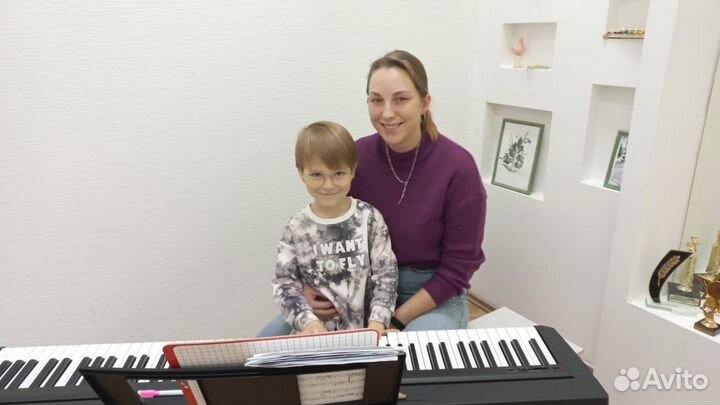 Уроки игры на фортепиано