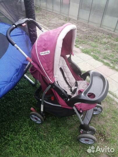 Прогулочная коляска