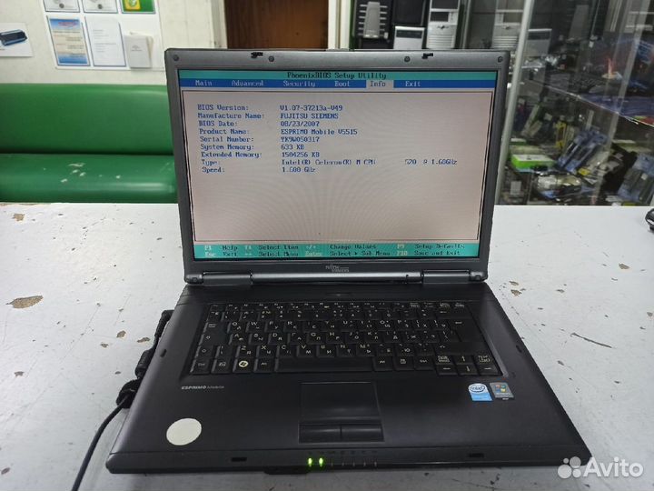 Ноутбук Fujitsu siemens V5515 30