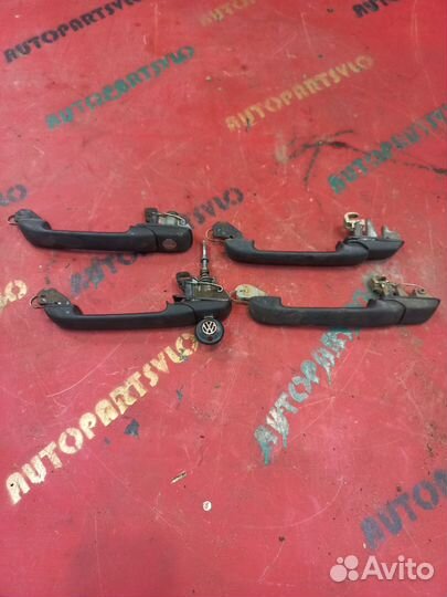 Дверные ручки Volkswagen Golf 3