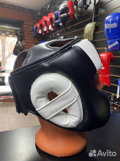Шлем боксерский тренировочный Reyvel