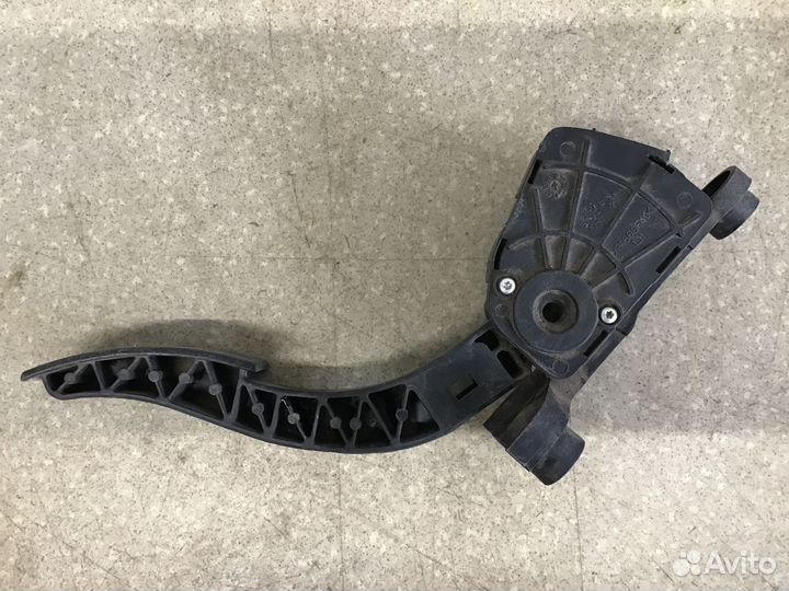 Педаль газа Hyundai Solaris 2010-2017