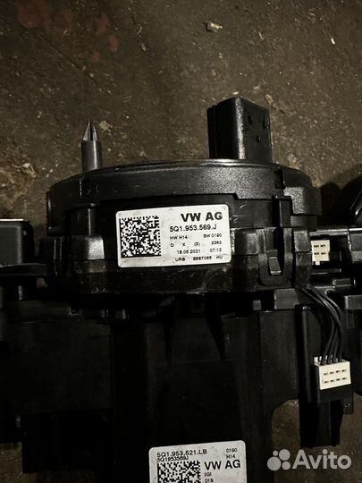 Подрулевой переключатель Skoda