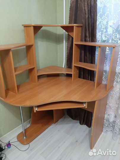 Компьютерный стол бу