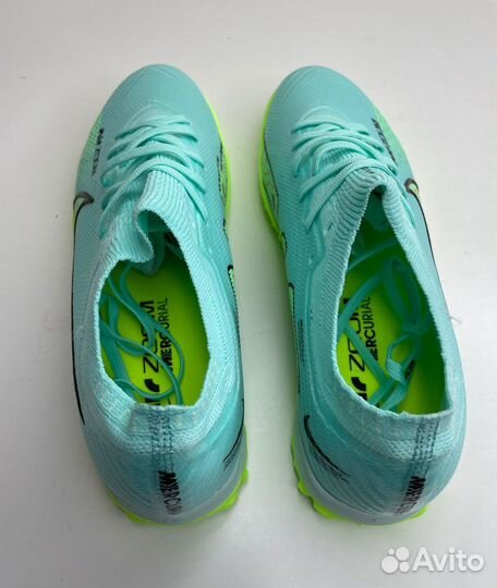 Футбольные сороконожки nike AIR zoom