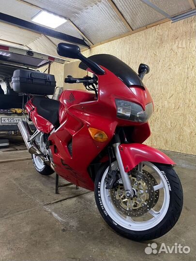 Honda VFR 800