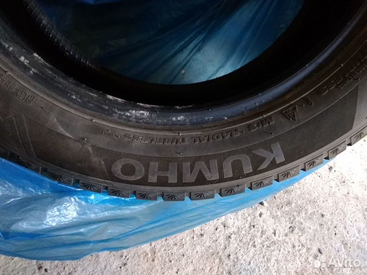 Kumho WinterCraft Ice Wi51 205/55 R16 94T