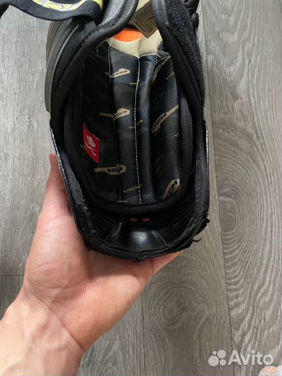 Щитки хоккейные CCM as-v 14'