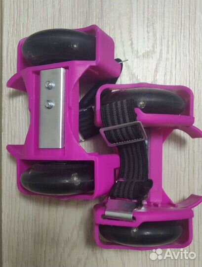 Ролики на обувь Reaction