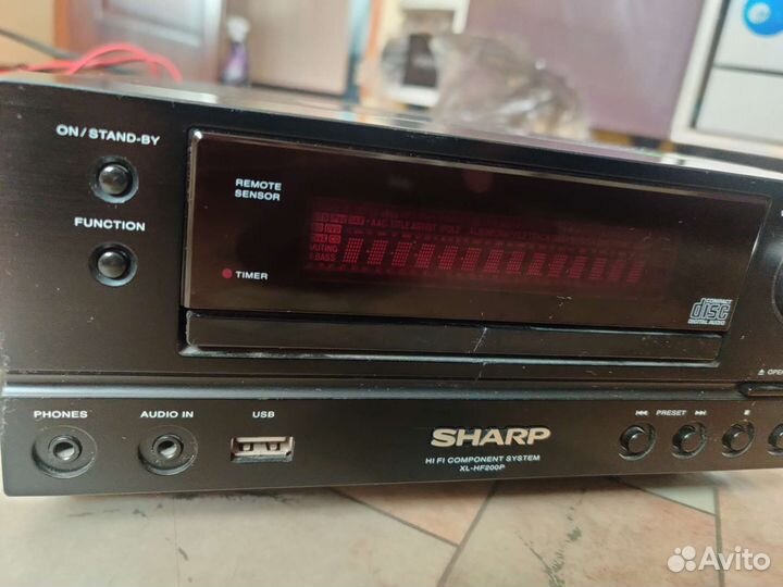 Музыкальный центр