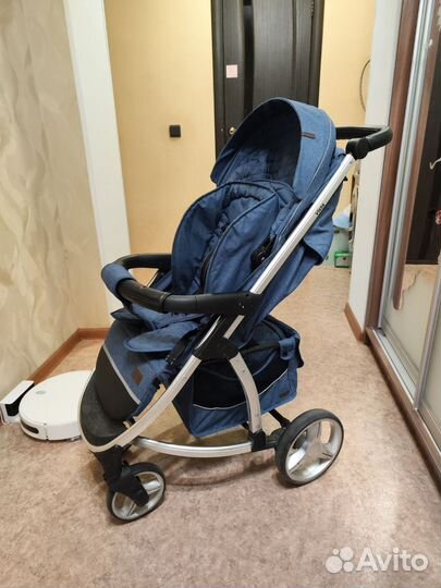 Коляска прогулочная carrello vista