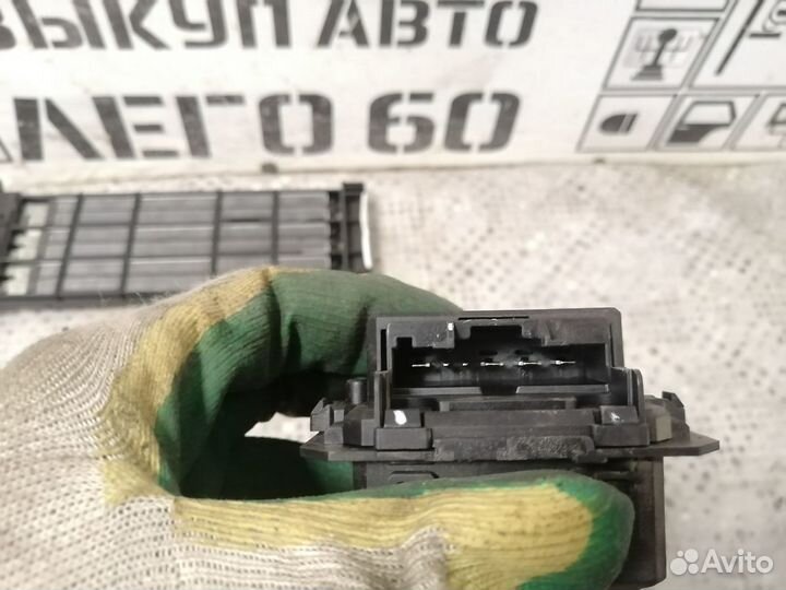 Радиатор отопителя электрический Renault Scenic 3