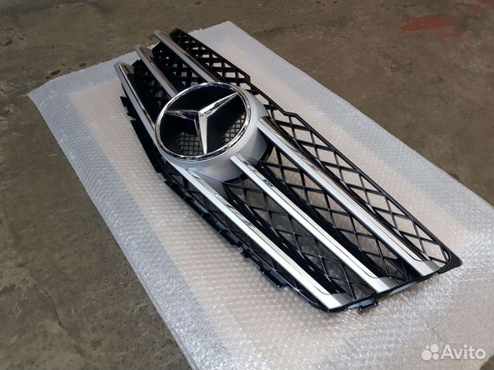 Решетка радиатора Mercedes GLK X204 До Рест