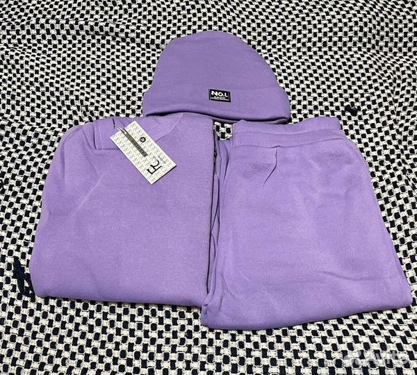 Спортивный костюм