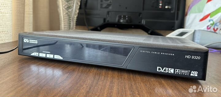 Цифровой ресивер General Satellite HD 9320