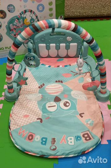 Детский коврик с пианино