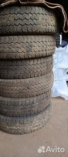 Продам колеса летние на микроавтобус резина C