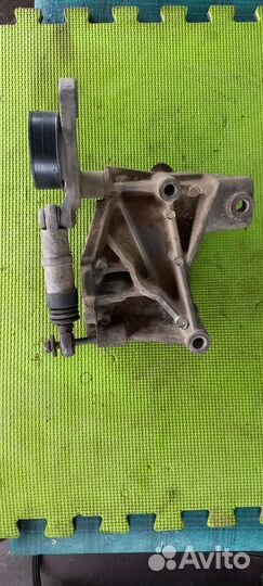 Кронштейн генератора Волга - сайбер