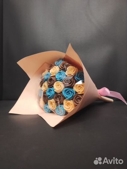 Букет - 29 Роз из Настоящего Шоколада