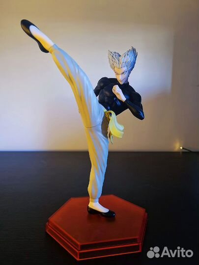 Фигурки Saitama, Genos, Garou из One Punch Man