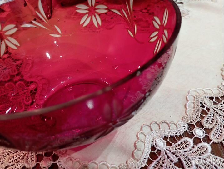 Хрустальная конфетница