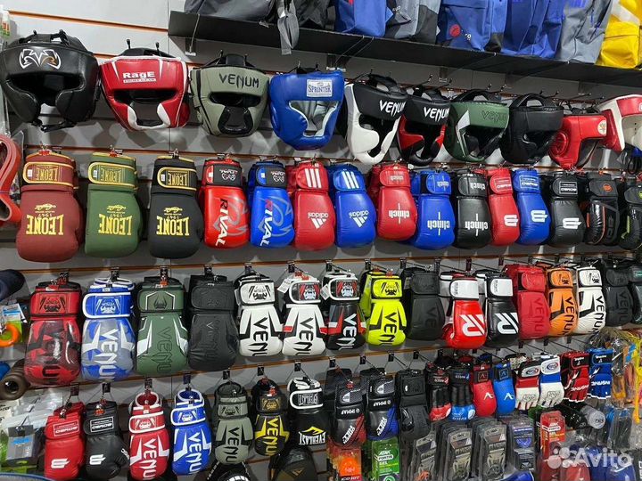 Боксерские перчатки adidas