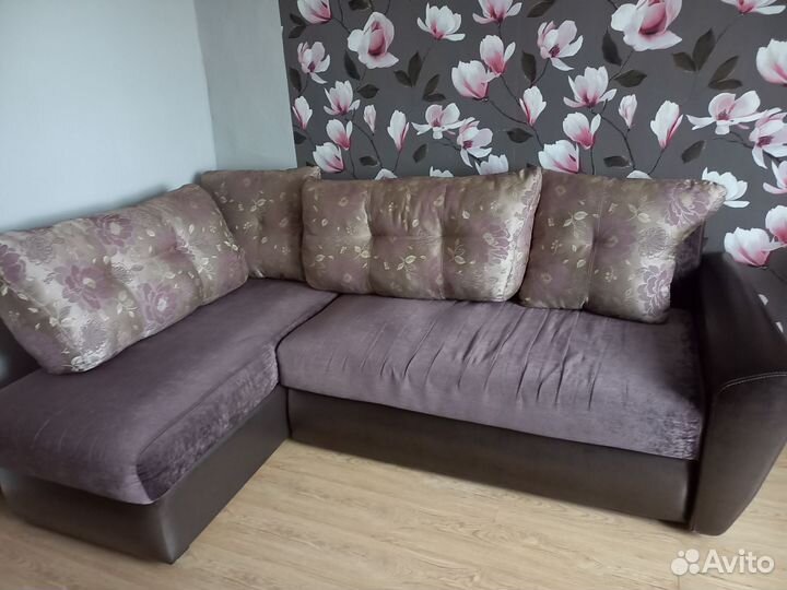 Угловой диван