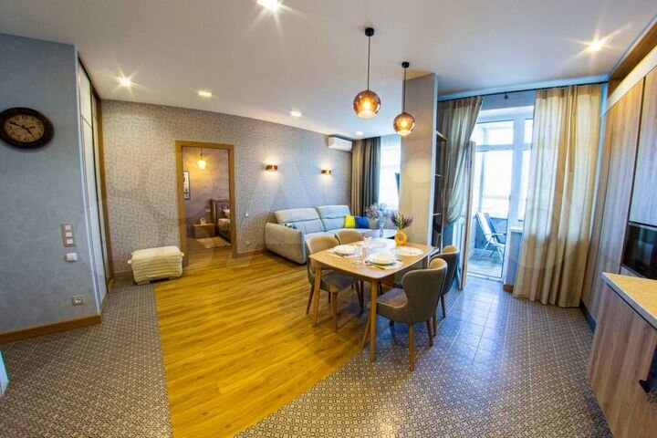 2-к. квартира, 67 м², 9/12 эт.