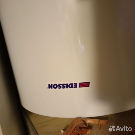 Водонагреватель edisson