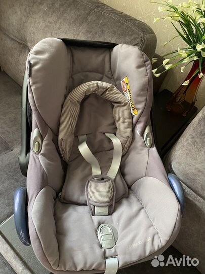 Автокресло maxi cosi доя новорожденного