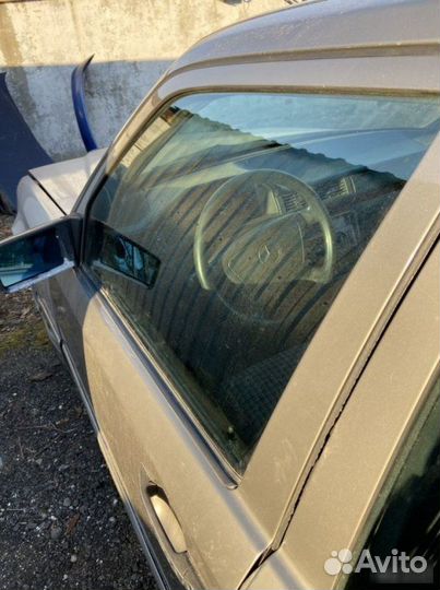 Стекла Mercedes E-Class W124