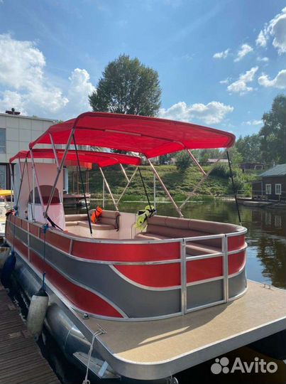 Прогулки на катере 10 человек