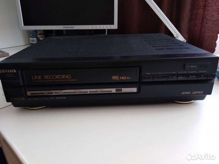 Видеомагнитофон