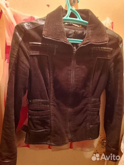 Легкая куртка