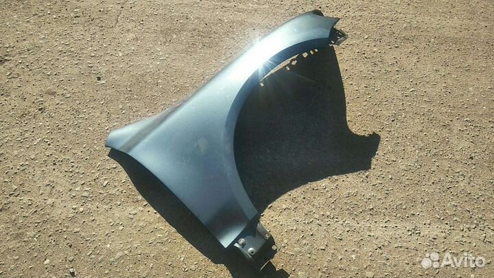 Крыло переднее правое VW Touareg 2002-2006
