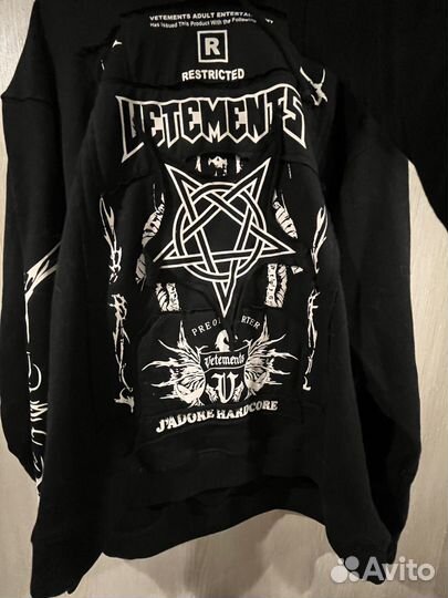 Худи vetemens hardcore
