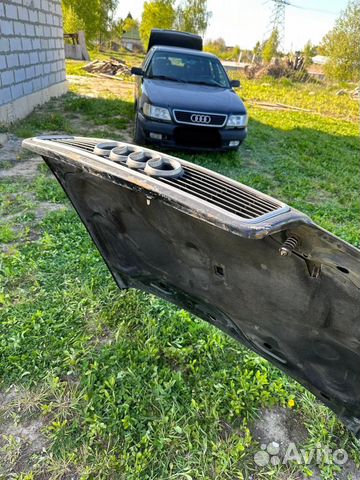 Капот ауди100с4