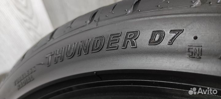 Delinte Thunder D7 225/40 R19