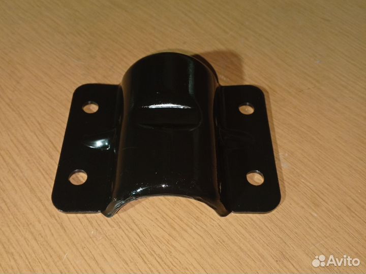 Кронштейн брызговика DAF