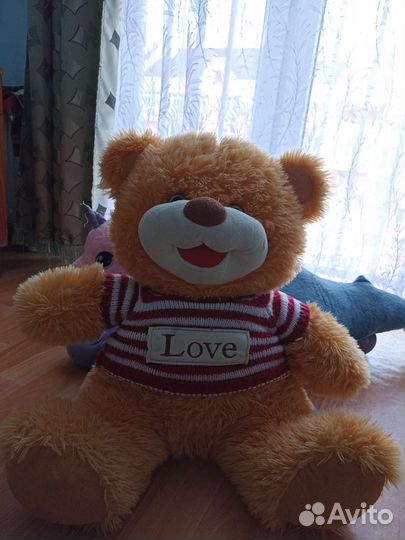 Плюшевый медведь мишка