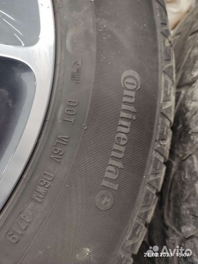 R16 Continental CrossContact UHP E 215/65, PCD 5x114.3 DIA 66.1