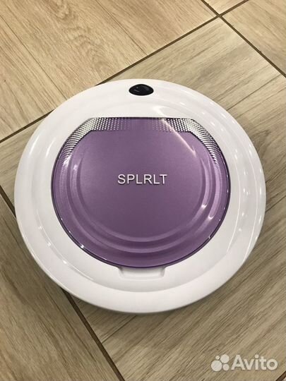 Робот-пылесос (новый)